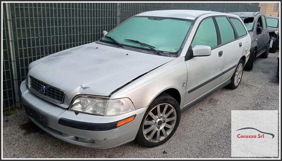 Immagine di VOLVO V40 (dal 04/00 al 03/04) 1.9 D SW 5p/d/1870cc