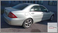 Immagine di MERCEDES Classe C W203 C220 2.2 CDi, 16v. 203006 611962 105Kw Berlina, 4 p. 2000-06 - 2003-07