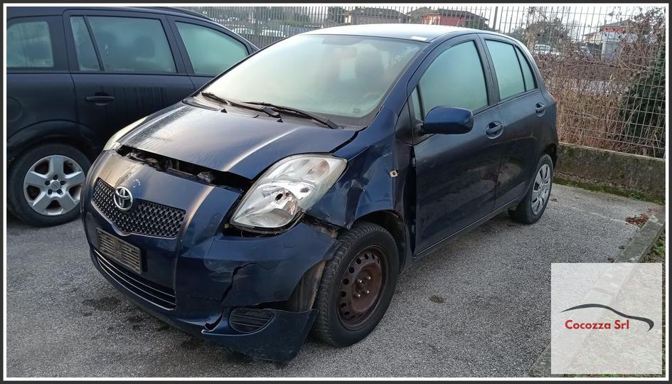 Immagine di TOYOTA YARIS (dal 11/05 al 02/12) 1.0 12V (FRP) Ber. 5p/b/998cc