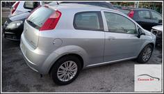 Immagine di FIAT Grande Punto 1.3 MJTD Dynamic, 16v. 199AXD1B 199A3000 66Kw Berlina, 3 p. 2005-10 - 2010-06