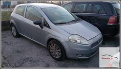 Immagine di FIAT Grande Punto 1.3 MJTD Dynamic, 16v. 199AXD1B 199A3000 66Kw Berlina, 3 p. 2005-10 - 2010-06