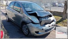 Immagine di TOYOTA Yaris (France ) II 1.3 VVTi, 16v. SCP90 2SZFE 64Kw Berlina, 5 p. 2005-09 - 2009-01