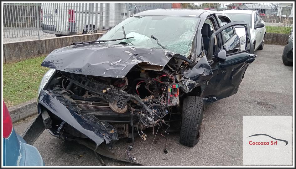 Immagine di FIAT Grande Punto 1.2 Dynamic 199AXA1A 199A4000 48Kw Berlina, 3 p. 2005-10 - 2010-06