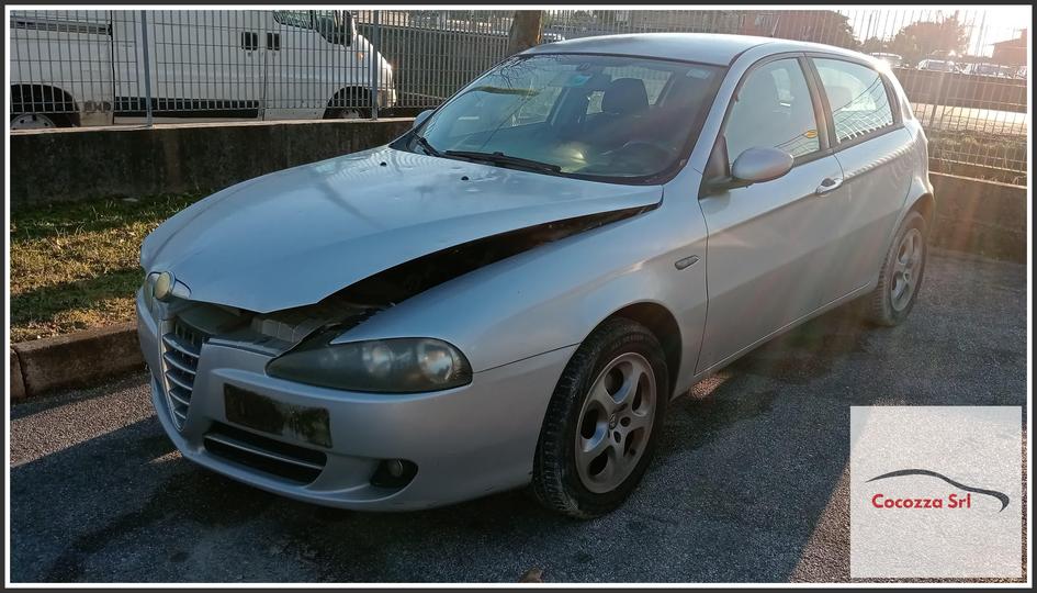 Immagine di ALFA ROMEO 147 (W8) (dal 10/04 al 07/11) 1.6 16V TS(77Kw)Impress. Ber.5p/b/1598cc