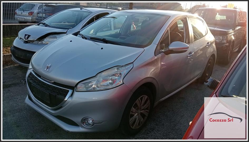 Immagine di PEUGEOT 208 (dal 01/12 al 11/15) 1.2 12V VTi Ber. 3p/b/1199cc