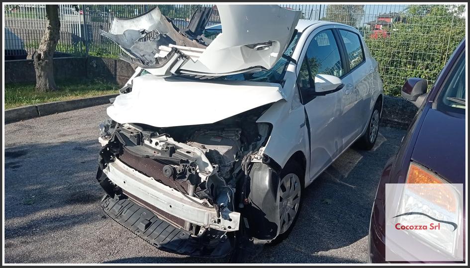 Immagine di TOYOTA Yaris IV 1.5 Hybrid, 16v. NHP130 1NZFXE 55Kw Berlina, 5 p. 2012-03 - 2014-07