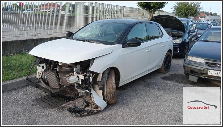 Immagine di OPEL CORSA (P2JO) (dal 07/19 al 01/24) 1.2 (74Kw) Ber 5p/b/1199cc