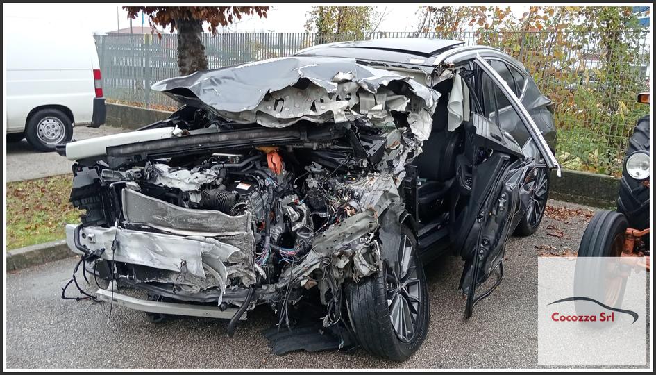 Immagine di LEXUS NX (dal 07/21) Hybrid 4WD (140Kw) Suv 5p/b-e/2487cc