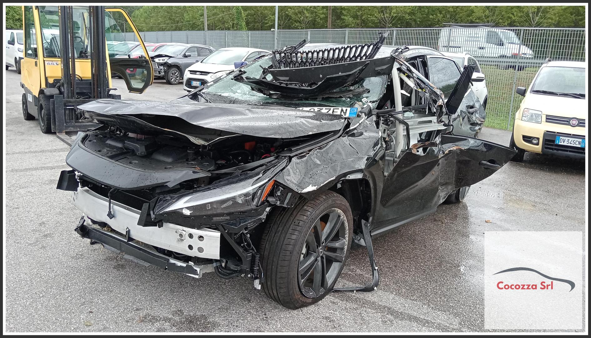 Immagine di LEXUS NX (dal 07/21) Plug-in 4WD (136Kw) Suv 5p/b-e/2487cc del 2025