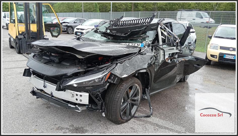 Immagine di LEXUS NX (dal 07/21) Plug-in 4WD (136Kw) Suv 5p/b-e/2487cc