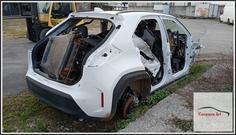 Immagine di TOYOTA Yaris Cross 1.5 Hybrid (85 kWp), 12v. MXPJ10H M15A 68Kw Suv, 5 p. 2020-09