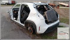 Immagine di TOYOTA Yaris Cross 1.5 Hybrid (85 kWp), 12v. MXPJ10H M15A 68Kw Suv, 5 p. 2020-09