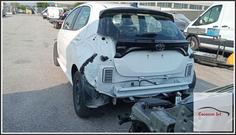 Immagine di TOYOTA Yaris V 1.5 130 Hybrid (96 kWp), 12v. MXPH13 M15AFXE 68Kw Berlina, 5 p. 2024-01