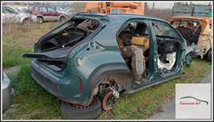 Immagine di TOYOTA Yaris Cross 1.5 Hybrid (85 kWp), 12v. MXPJ10H M15A 68Kw Suv, 5 p. 2020-09