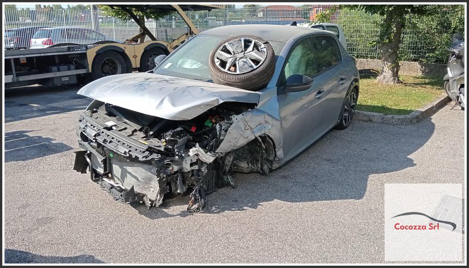 Immagine di PEUGEOT 208 II 1.2 Mild Hybrid, 12v. HN09 EB2LTDH2-HPY-HN09 100Kw Berlina, 5 p. 2023-08