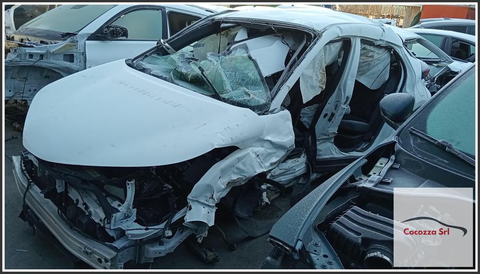 Immagine di TOYOTA C-HR (dal 09/16) 1.8 Hybrid E-CVT (72Kw) Suv 5p/b-e/1798c