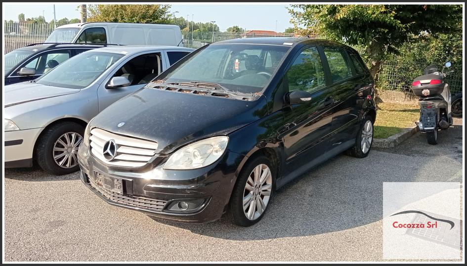 Immagine di MERCEDES Classe B W245 B180 2.0 CDi Elegance, 16v. 245207 640940 80Kw Berlina, 5 p. 2005-06 - 2008-04